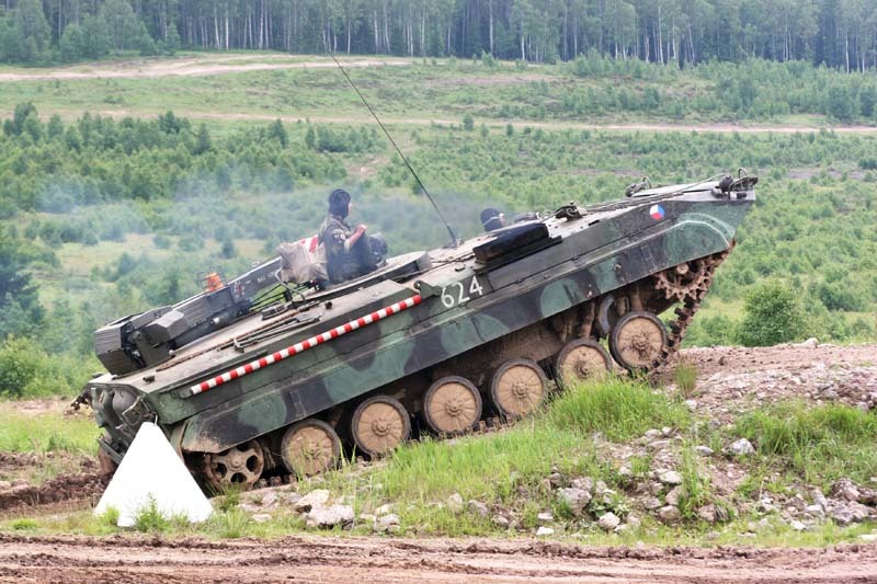 Vyprošťovací pásové vozidlo (VPV)