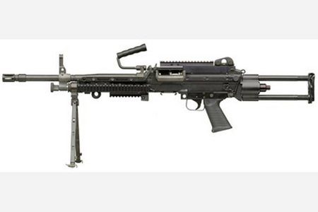 5,56 mm kulomet univerzální FN Minimi 7,62 ve verzi s teleskopickou pažbou a montážními raily Mil-Std 1913