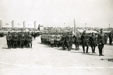 Přehlídky 1918 - 1939 - Slavnostní nástup Hradní stráže na ploše Strahovského stadionu v Praze (1937)