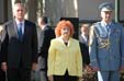 Předseda vlády Topolánek, MO Parkanová a NGŠ gen. Picek
