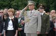 Jana Hendrichová a generálmajor Josef Bečvář.