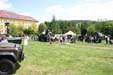 Návštěvníci si prohlížejí techniku 13. dělostřelecké brigády III. 