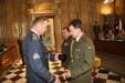 NGŠ gen. Picek předává ocenění mjr. Kršekovi